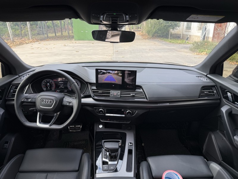 郑州25年奥迪Q54