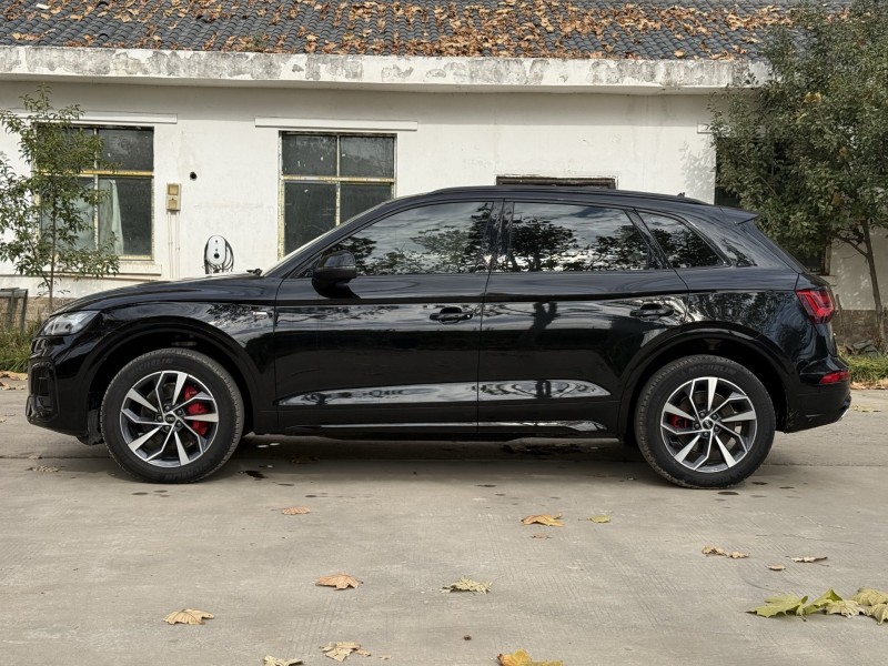 郑州25年奥迪Q57