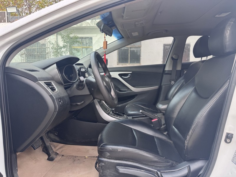 郑州13年现代朗动7