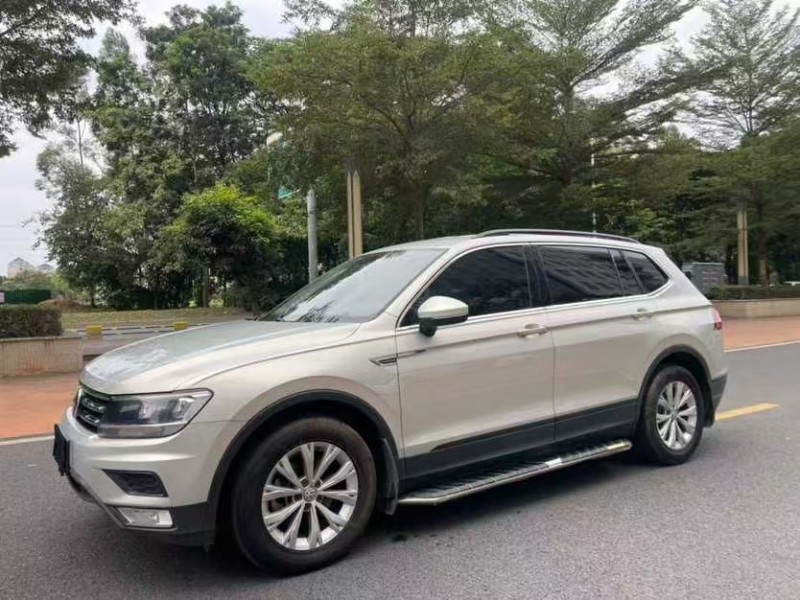 广州18年大众途观3