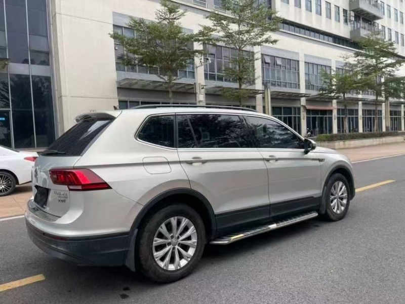 广州18年大众途观7