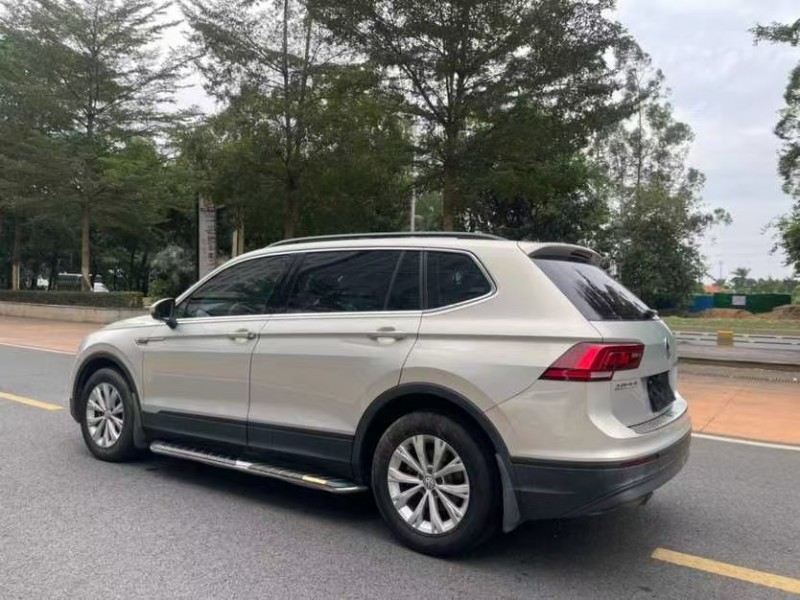 广州18年大众途观8