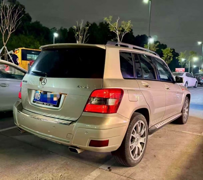 广州12年奔驰GLK3