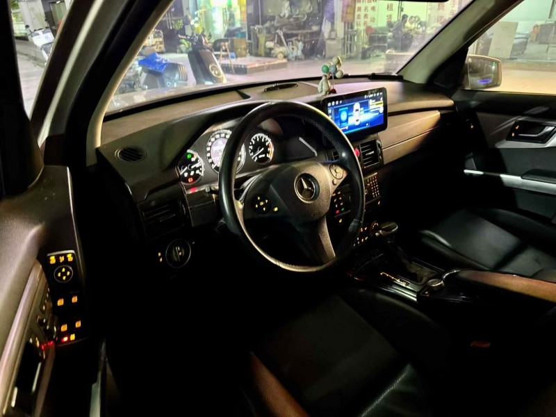 广州12年奔驰GLK5