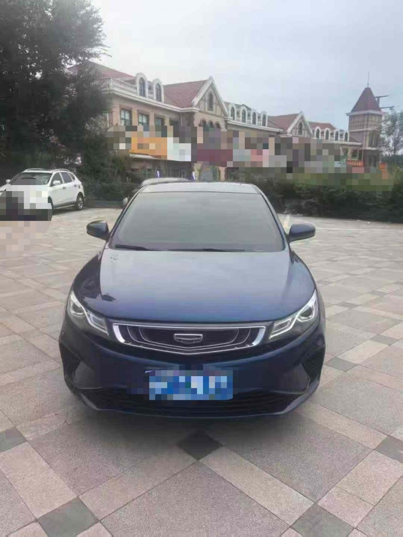 青岛19年吉利帝豪1