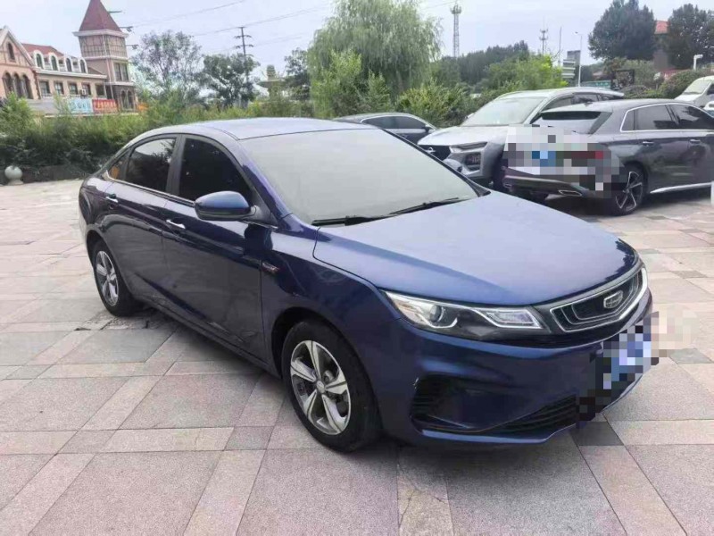 青岛19年吉利帝豪3