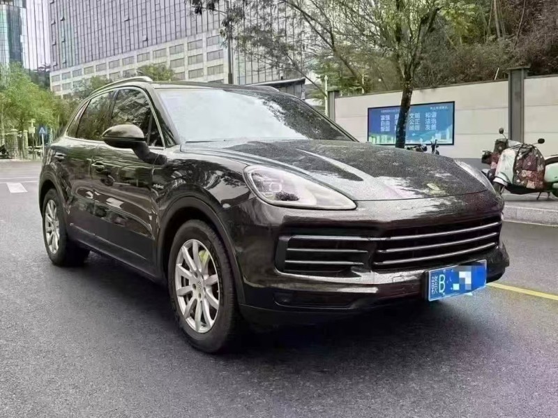 广州20年保时捷卡宴2