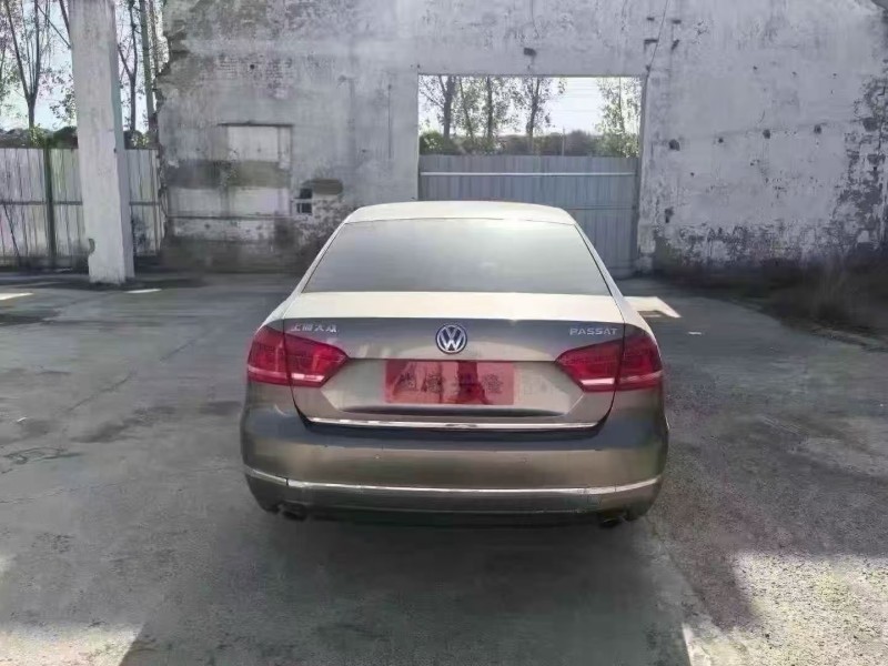 郑州13年大众帕萨特5