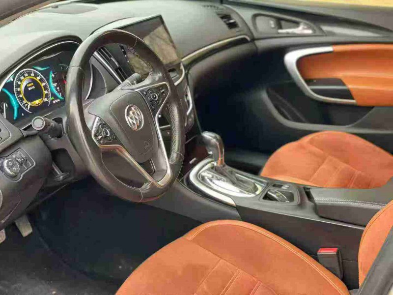 青岛16年别克君威4