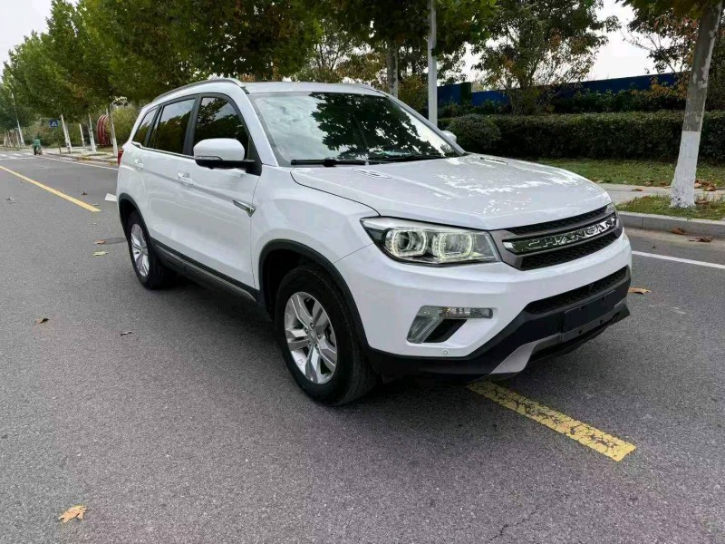 徐州18年长安汽车CS752