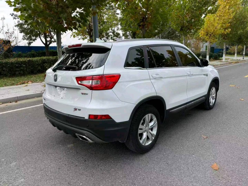 徐州18年长安汽车CS754