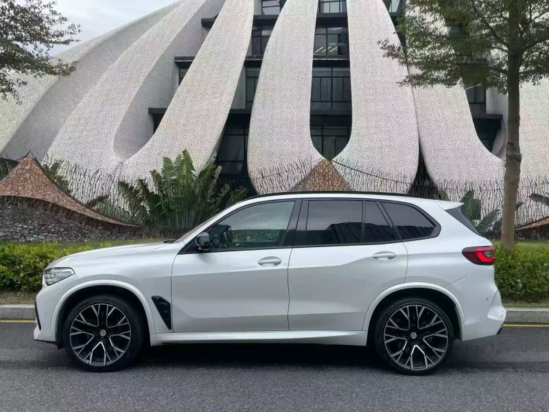 深圳23年宝马X57