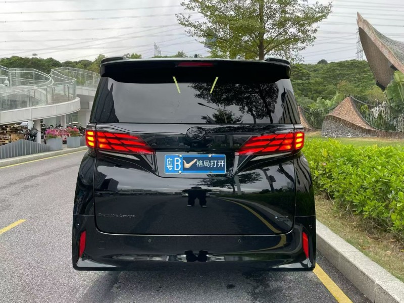 深圳24年丰田埃尔法9