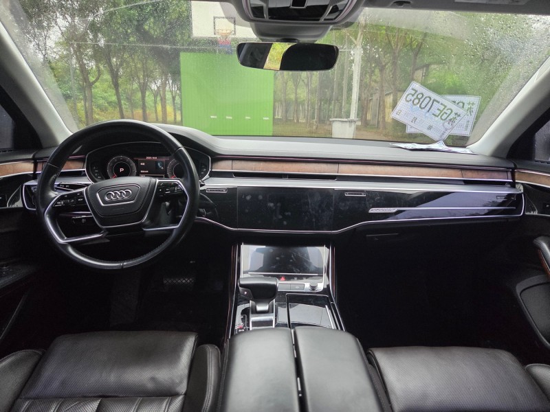 郑州19年奥迪A8L9