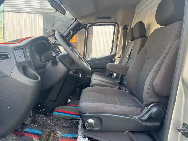 临沂25年福田图雅诺4