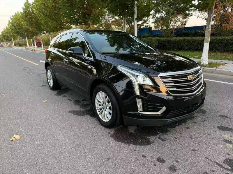 徐州17年凯迪拉克XT52