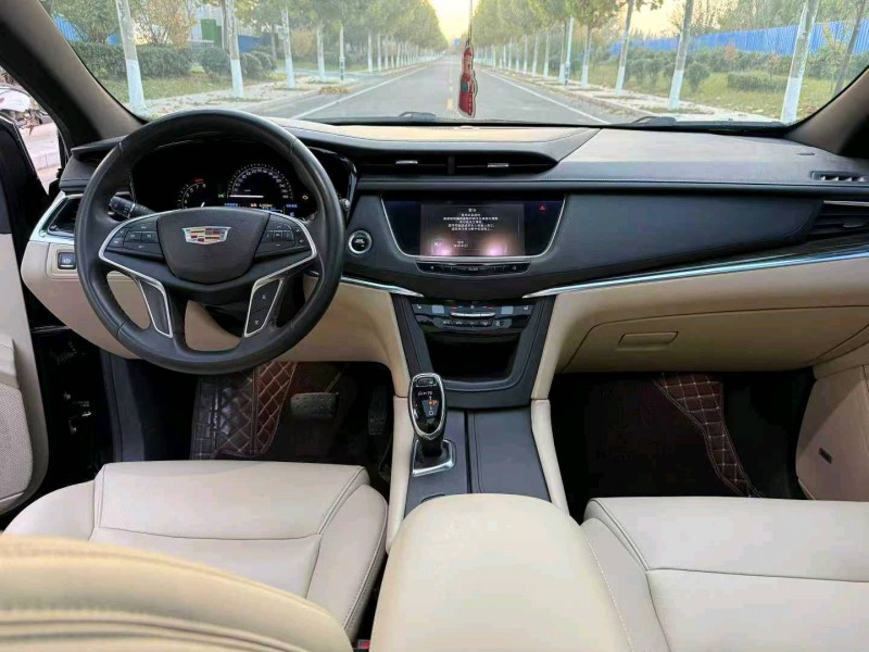 徐州17年凯迪拉克XT57