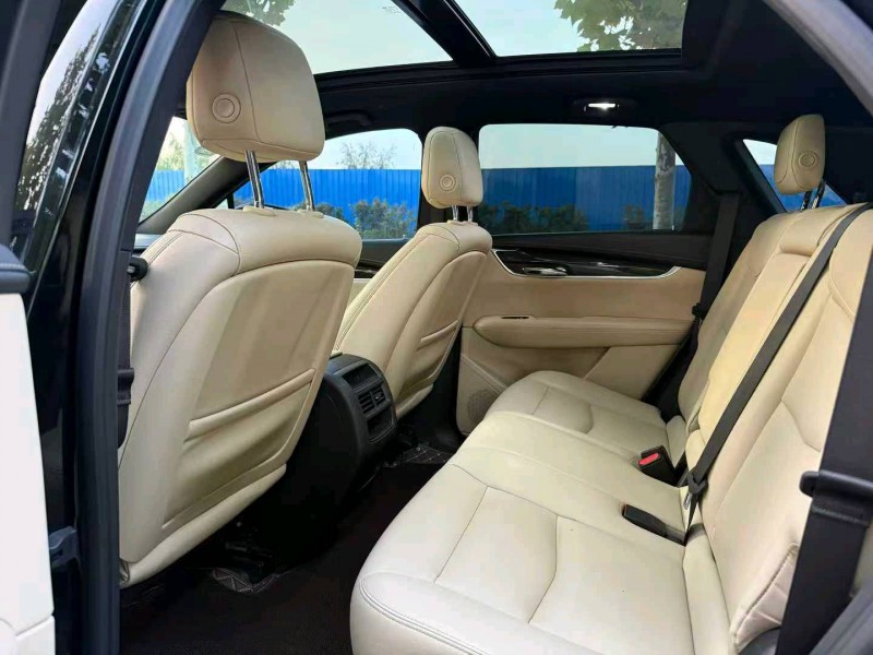 徐州17年凯迪拉克XT58