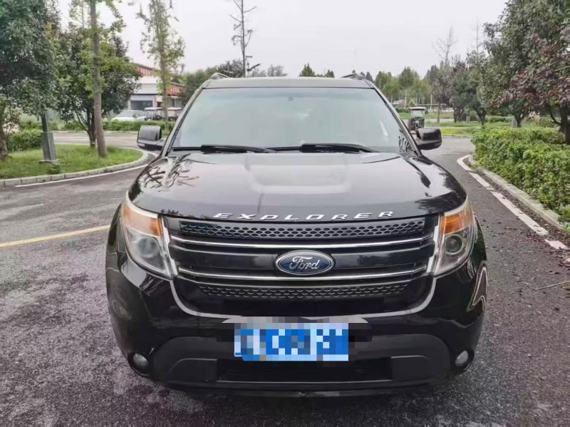 济南14年福特探险者1