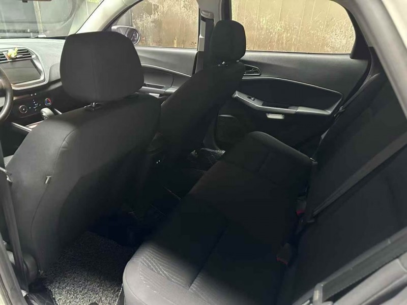 济南20年福特福睿斯5