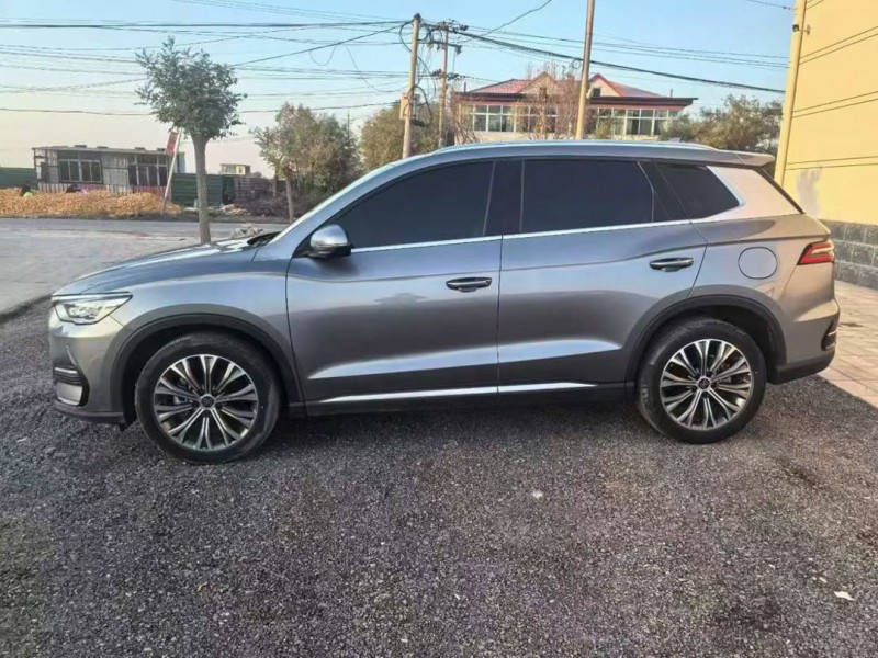 沧州23年比亚迪宋3