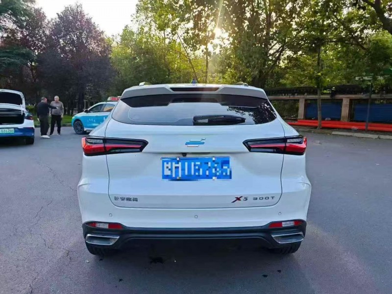 宝鸡21年长安汽车欧尚8