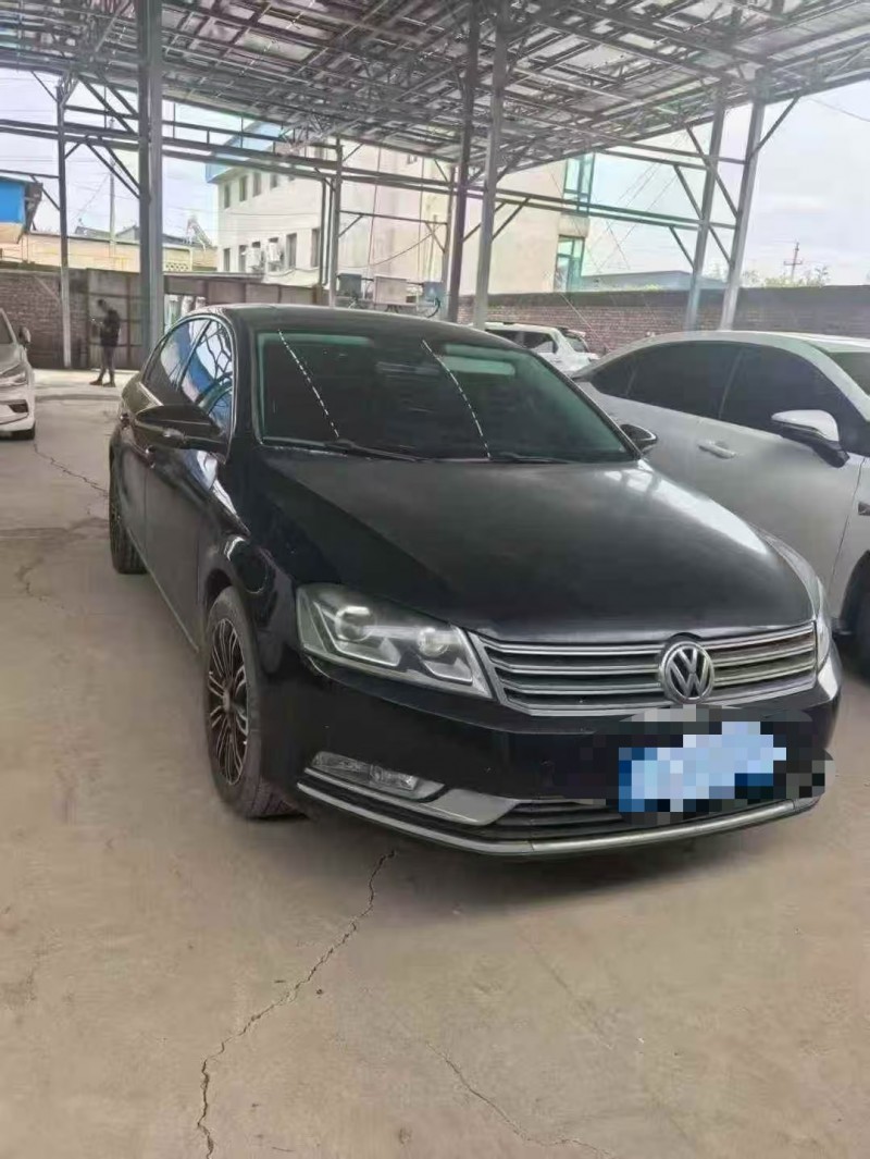 济南13年大众迈腾3