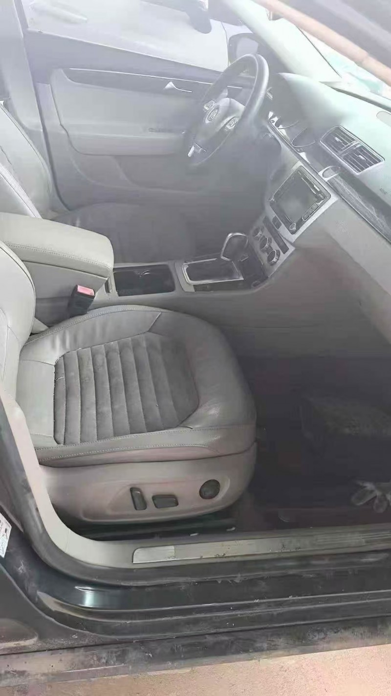 济南13年大众迈腾4