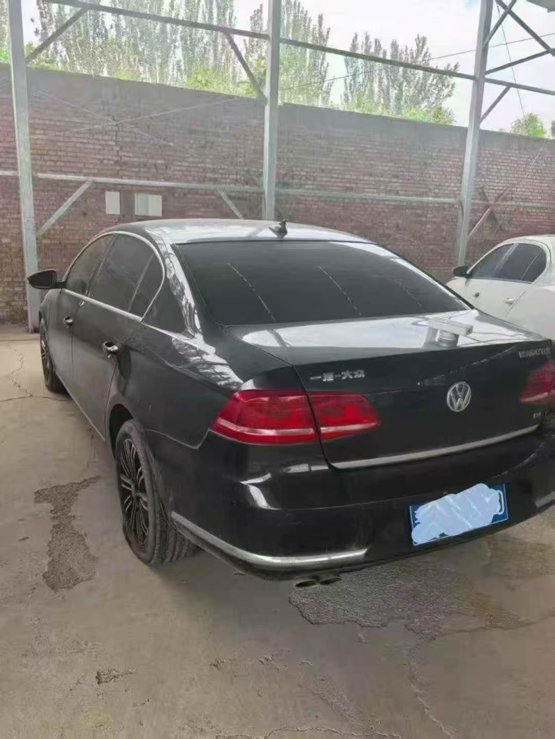 济南13年大众迈腾6