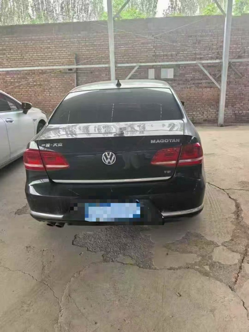 济南13年大众迈腾7