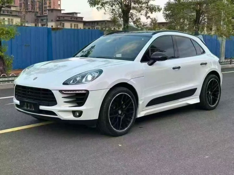 莆田17年保时捷Macan2
