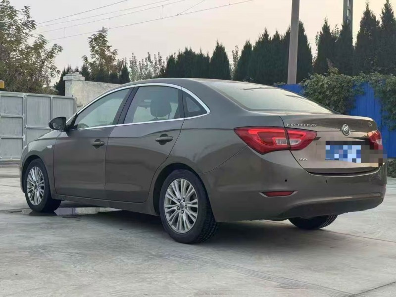 济南16年别克英朗7