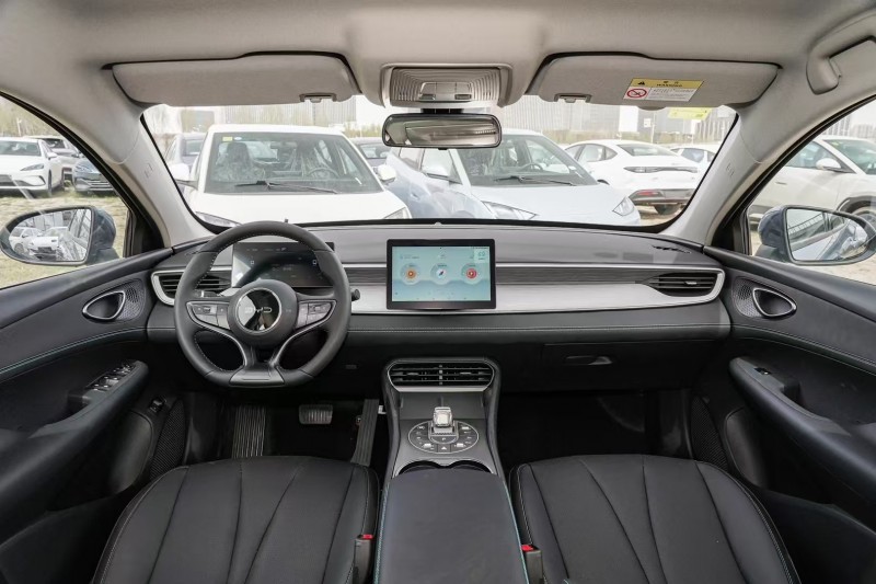 聊城25年比亚迪海豹4