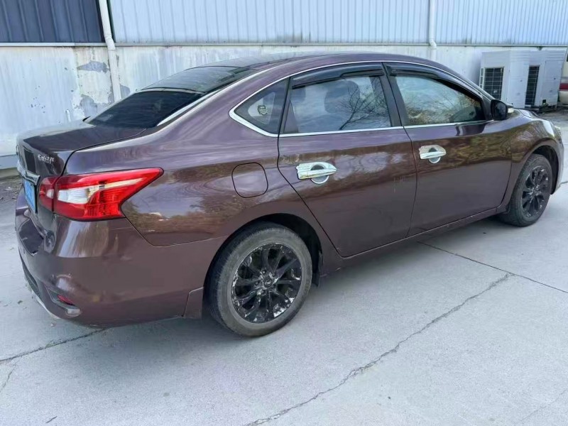 济南16年日产轩逸8