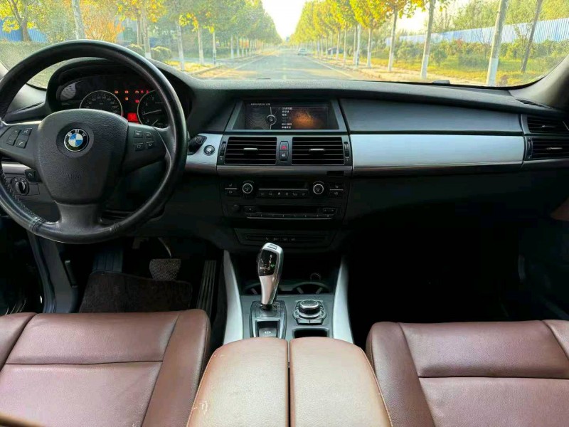 徐州14年宝马X57