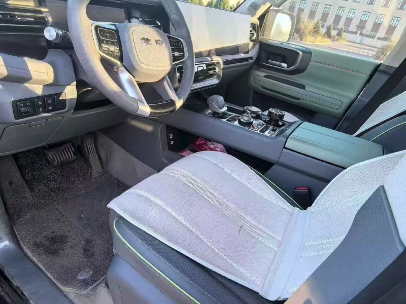 乌海24年北京BJ404