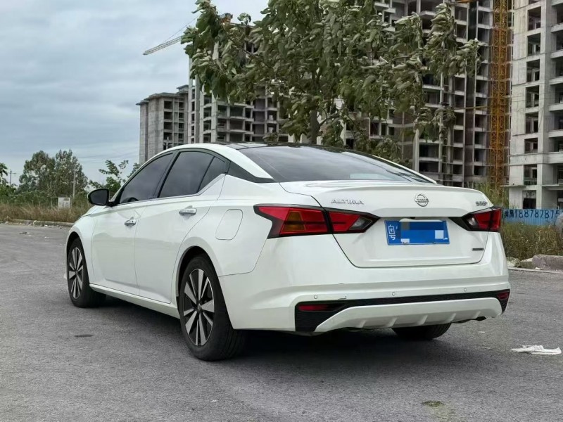 汕头22年日产天籁7