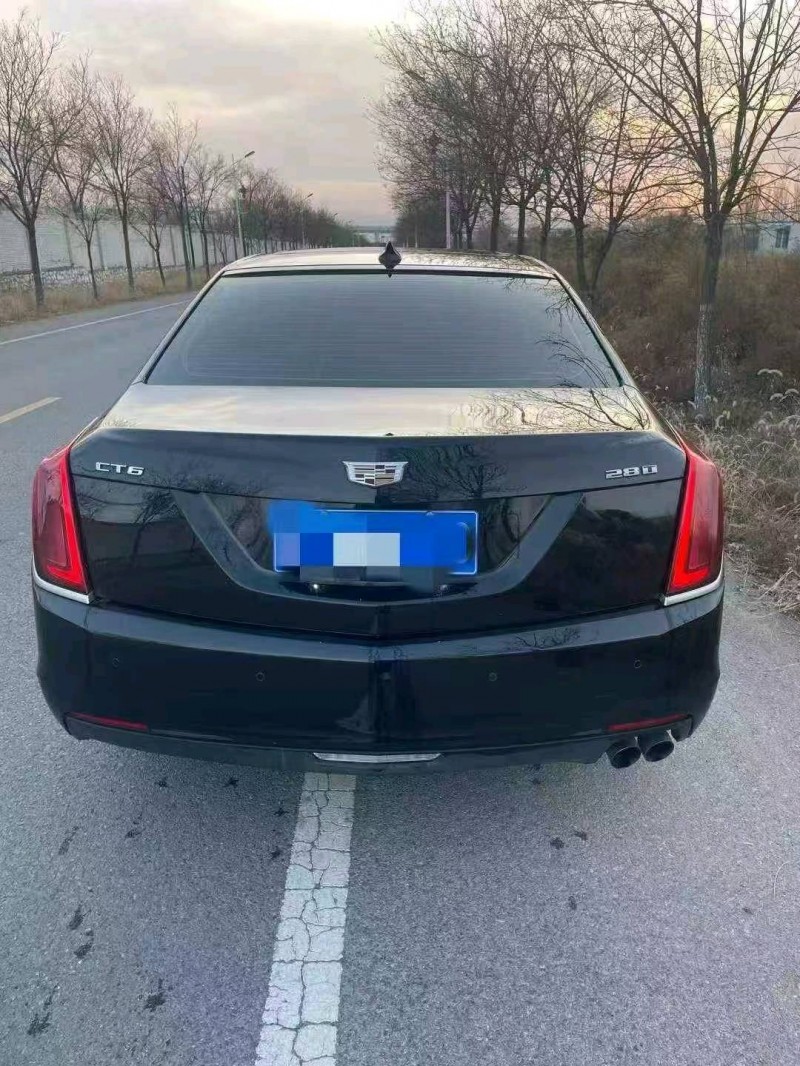 唐山18年凯迪拉克CT62