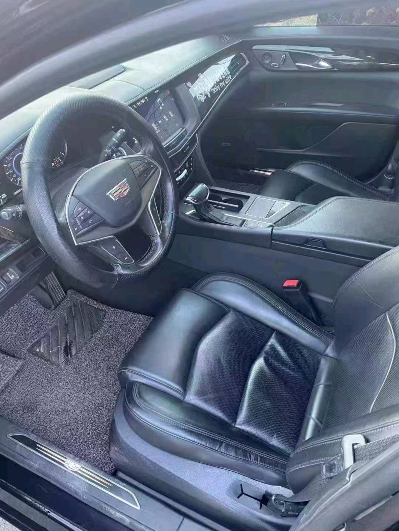 唐山18年凯迪拉克CT68