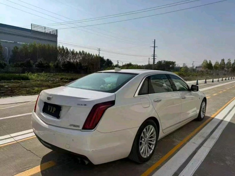 菏泽17年凯迪拉克CT67