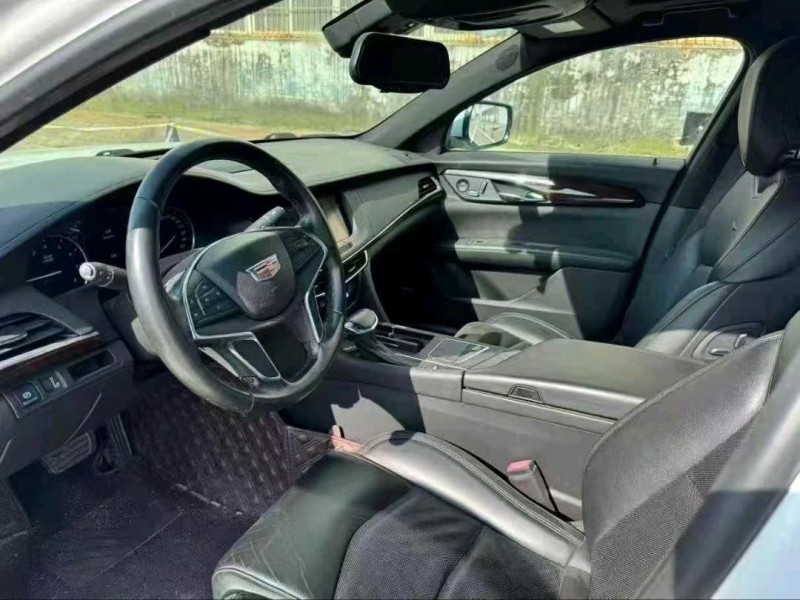 菏泽17年凯迪拉克CT68