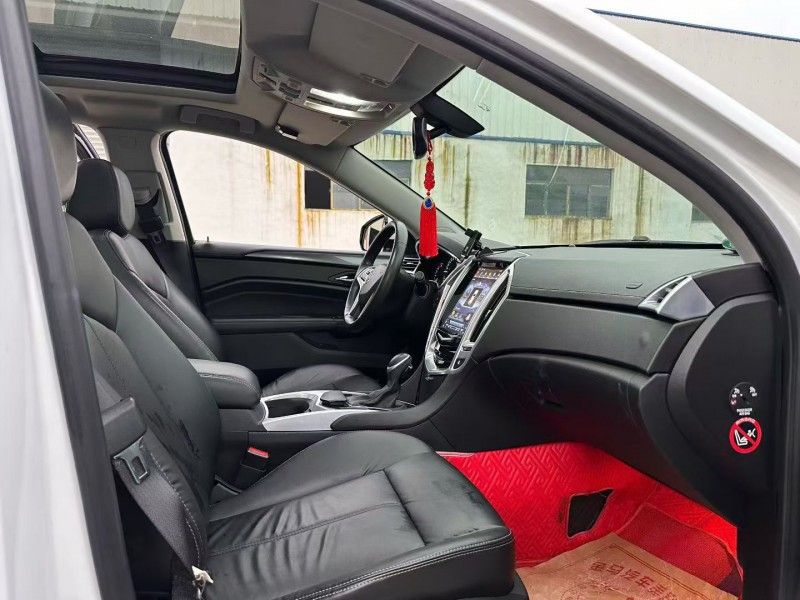 襄阳13年凯迪拉克SRX5