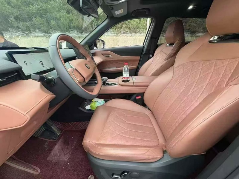 九江24年长安汽车UNI6