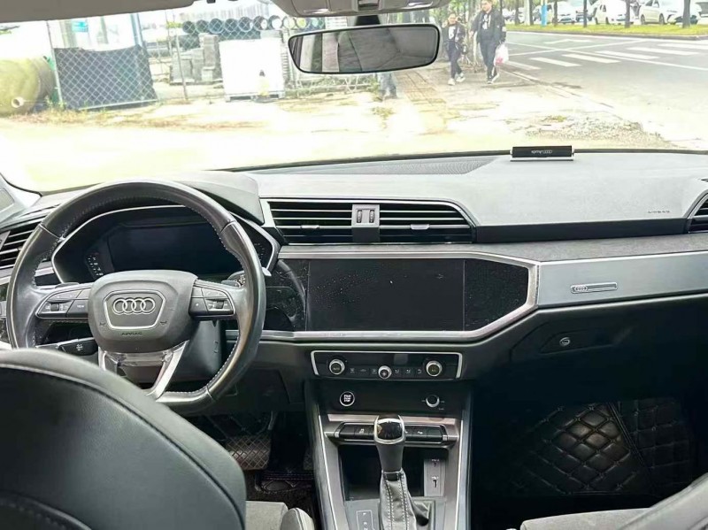 梧州20年奥迪Q34