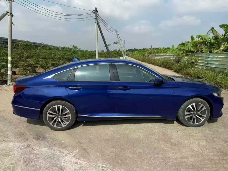 汕头22年本田雅阁3