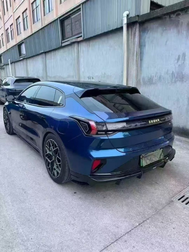 湖州24年极氪汽车0017