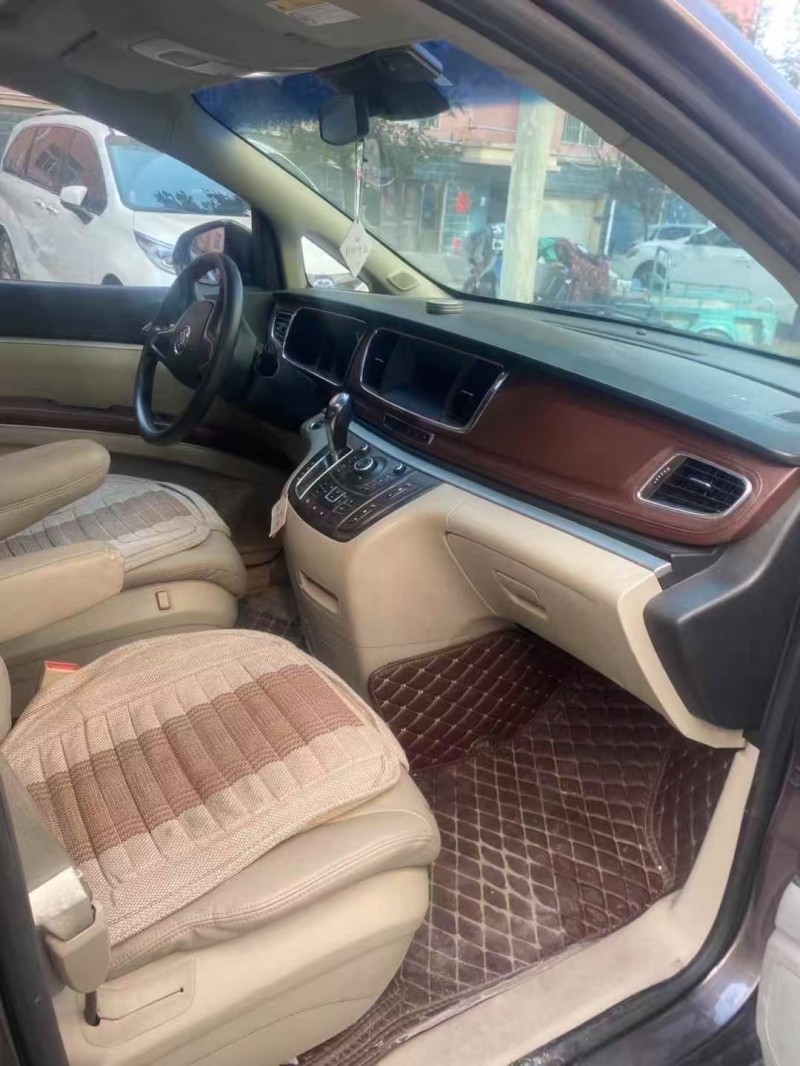 济南16年别克GL87