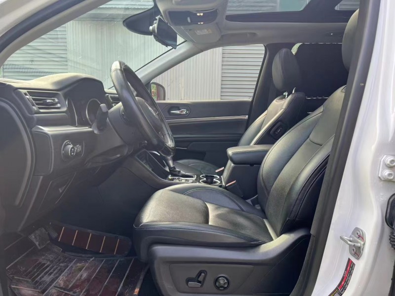 临沂20年Jeep指挥官6