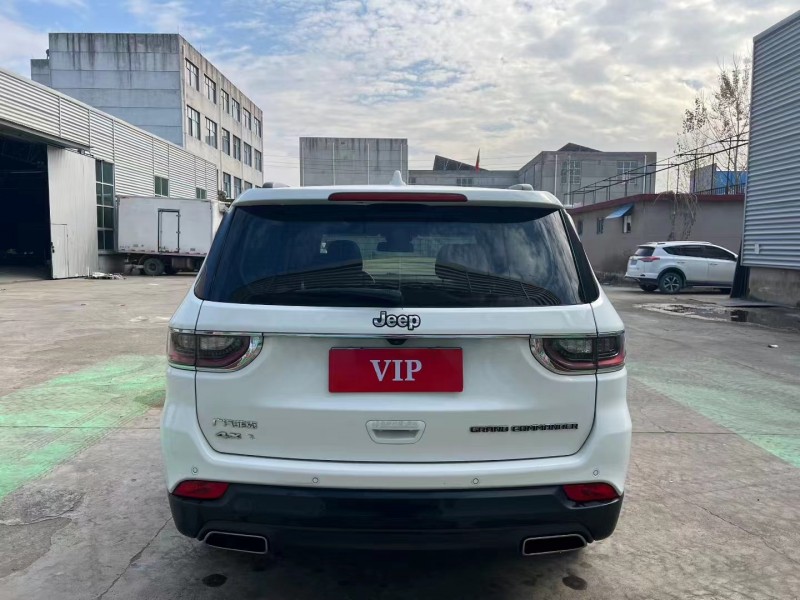 临沂20年Jeep指挥官9