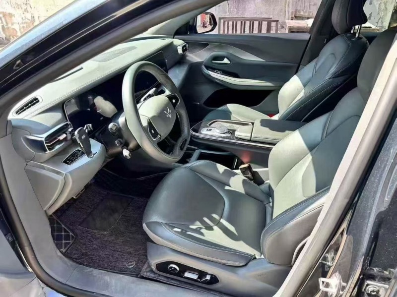 湖州23年极狐汽车阿尔法4